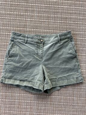Tommy Bahama Olive Green Flat Front Shorts, Size 8